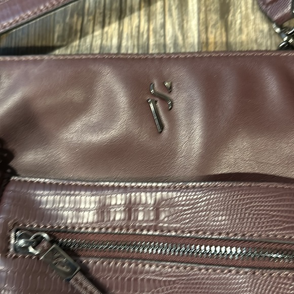 Simply Vera Vera Wang Handbag - Picture 2 of 6